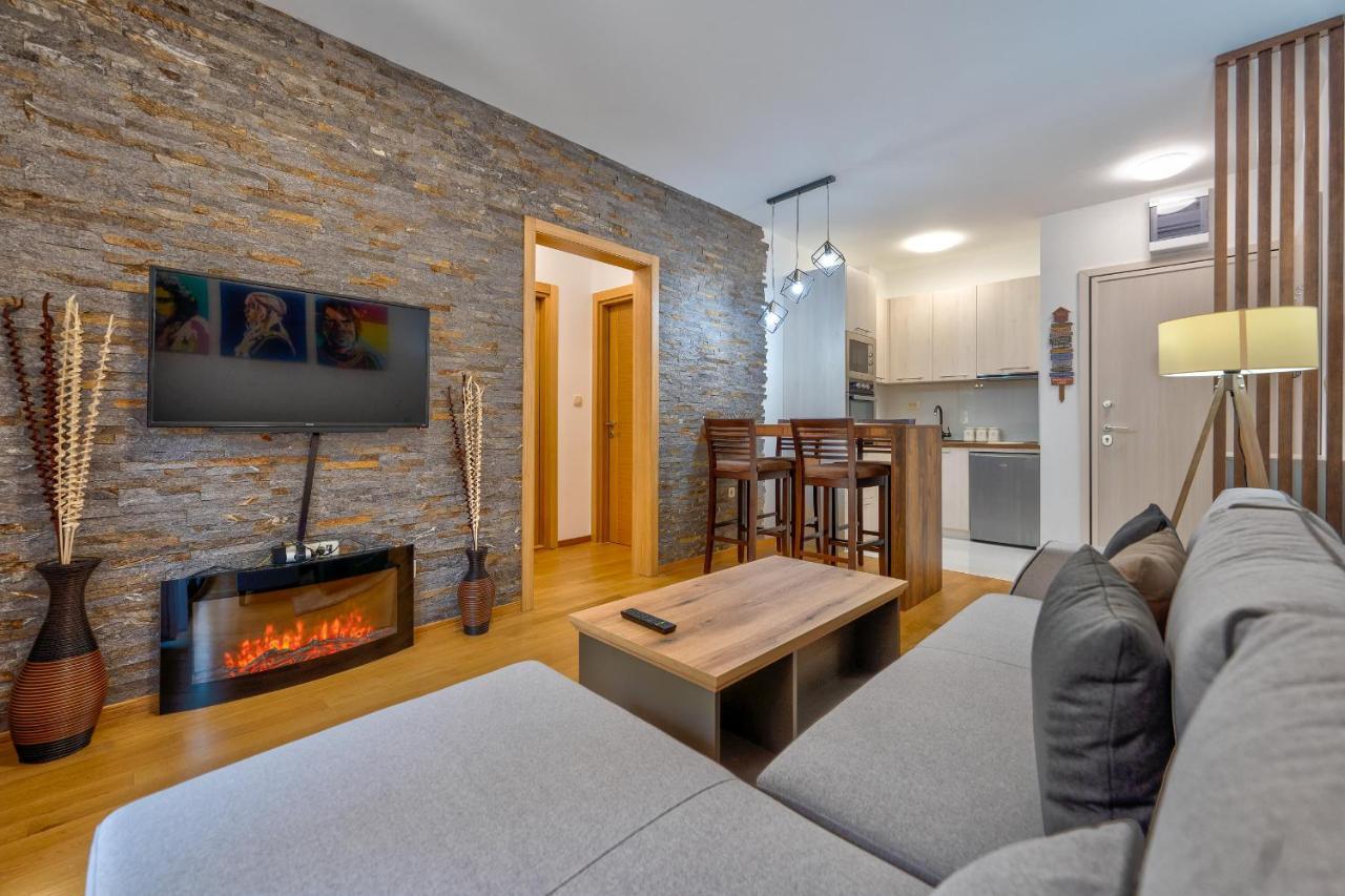 זלאטיבור Vila Pekovic Green, Pine Trees View 2 Bedrooms Apartment מראה חיצוני תמונה